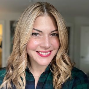 Meet your Posher, Lori